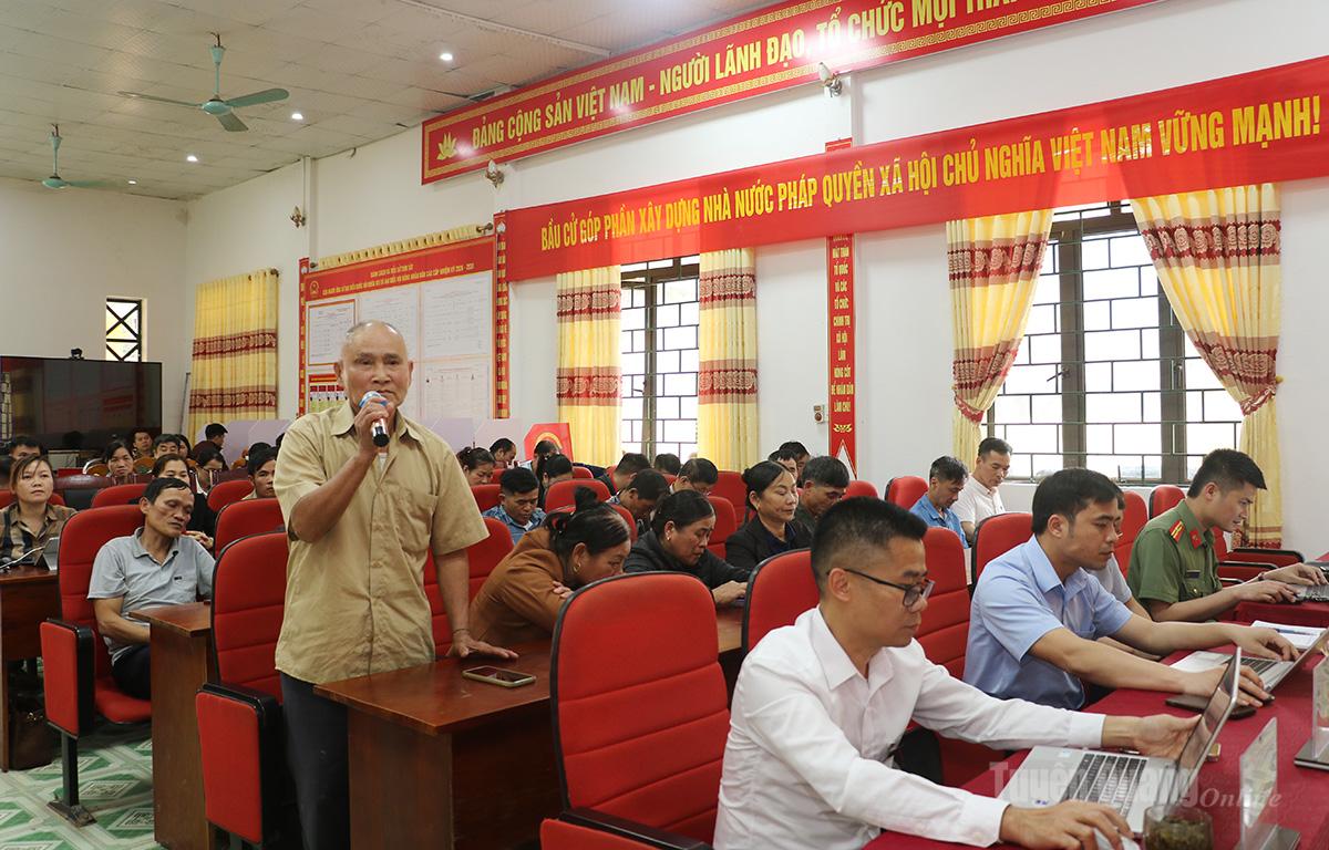 Cử tri xã Minh Sơn Triệu Minh Phát đề xuất, kiến nghị với các ứng cử viên đại biểu HĐND tỉnh, khoá XX, nhiệm kỳ 2026-2031 hoàn thiện hạ tầng giao thông, nhất là giao thông nông thôn và nâng cao năng lực cán bộ địa phương.