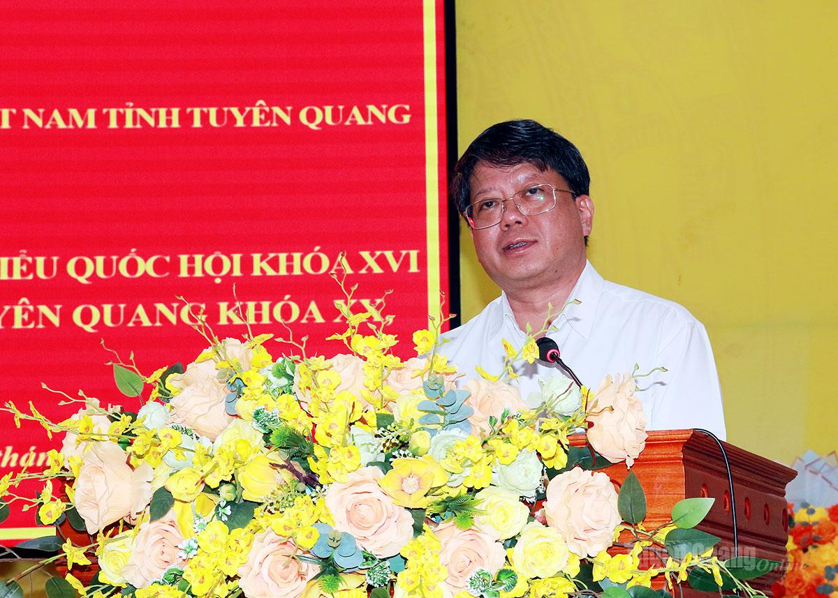 Ứng cử viên đại biểu HĐND tỉnh khóa XX Hà Trung Kiên, Ủy viên Ban Thường vụ Tỉnh ủy, Phó Chủ tịch Thường trực Ủy ban MTTQ Việt Nam tỉnh trình hành chương trình hành động cá nhân.