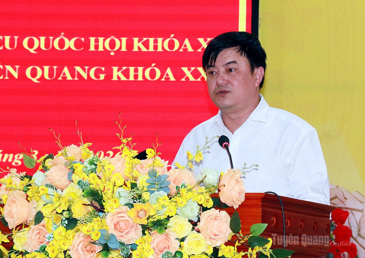 Ứng cử viên đại biểu HĐND tỉnh khóa XX Nguyễn Văn Lợi, Trưởng Ban Pháp chế HĐND tỉnh trình bày chương trình hành động cá nhân.