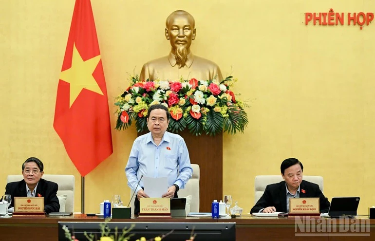 NA Chairman Tran Thanh Man speaks at the 55th session of the National Assembly Standing Committee. (Photo: NDO)