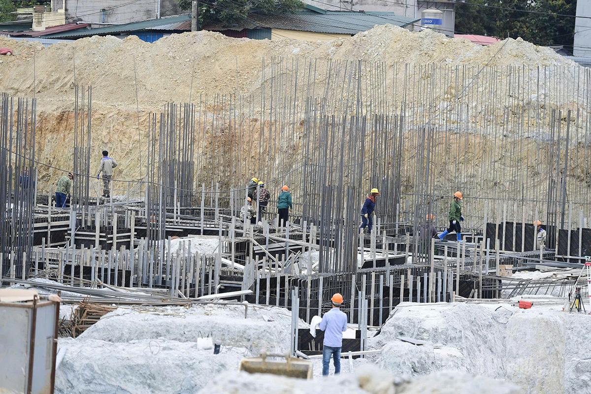 Đơn vị thi công đẩy nhanh tiến độ xây dựng Dự án xây dựng công trình Rạp Tháng 8 và các dịch vụ văn hóa.