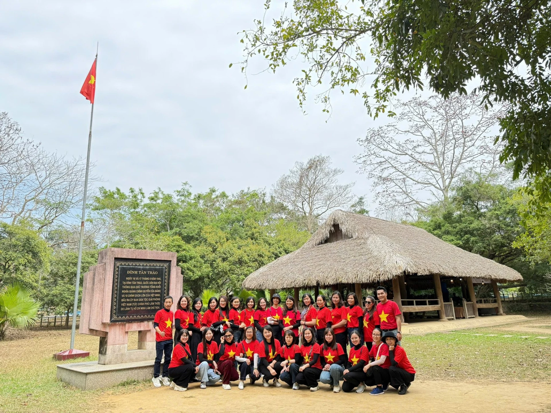Tan Trao Communal House is a prominent historical and cultural site attracting large numbers of visitors to the revolutionary homeland.