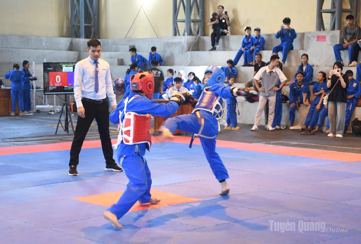Một trận đấu tại Giải Vovinam mở rộng huyện Hàm Yên năm 2025.
