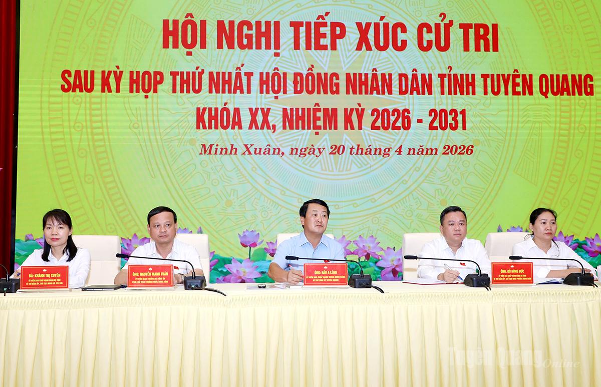 Tổ đại biểu số 01 HĐND tỉnh tiếp xúc cử tri phường Minh Xuân.