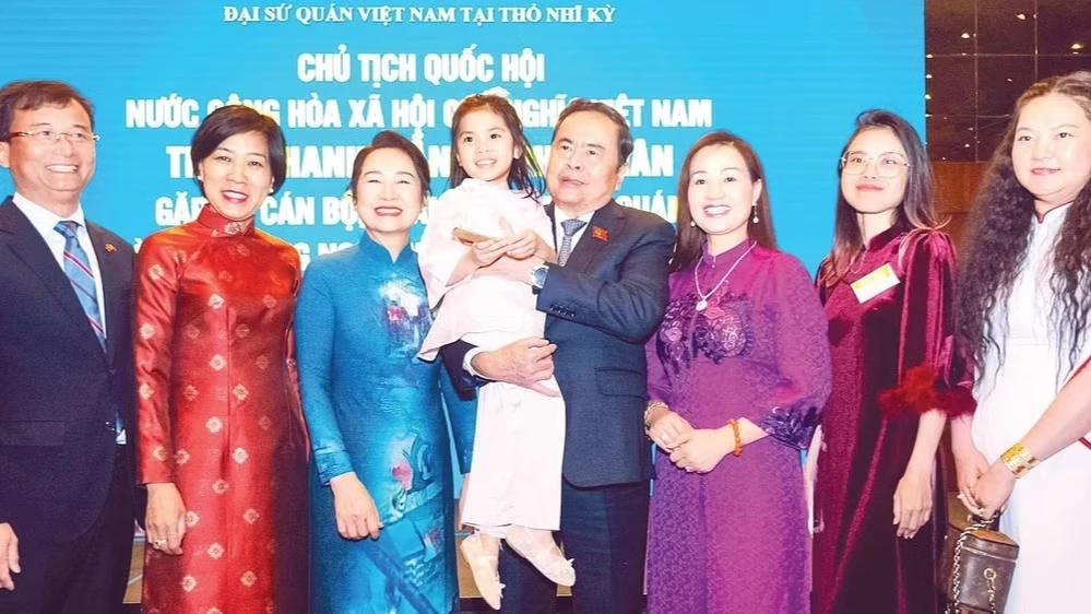 Chủ tịch Quốc hội kết thúc chuyến tham dự IPU-152 tại Thổ Nhĩ Kỳ và thăm chính thức Italia