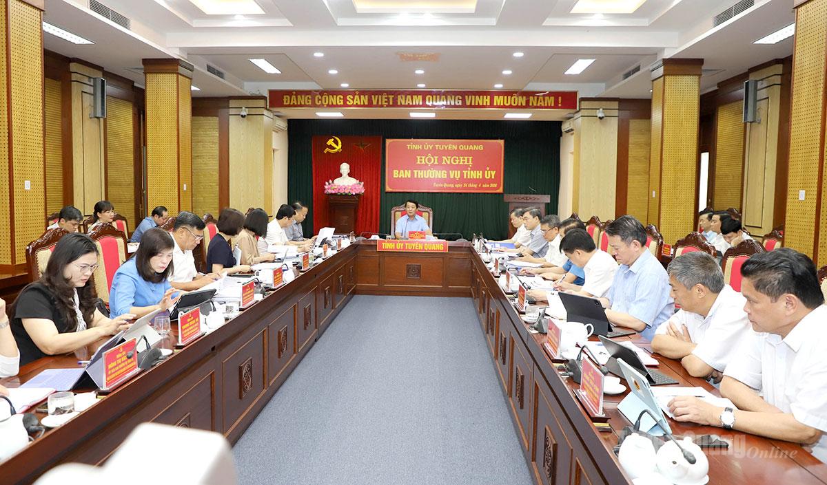 Chuẩn bị tốt các điều kiện sơ kết 1 năm thực hiện chính quyền địa phương 2 cấp