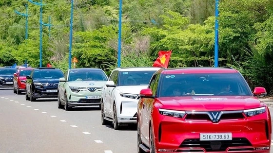 Đề xuất miễn lệ phí trước bạ ô tô điện đến hết năm 2030