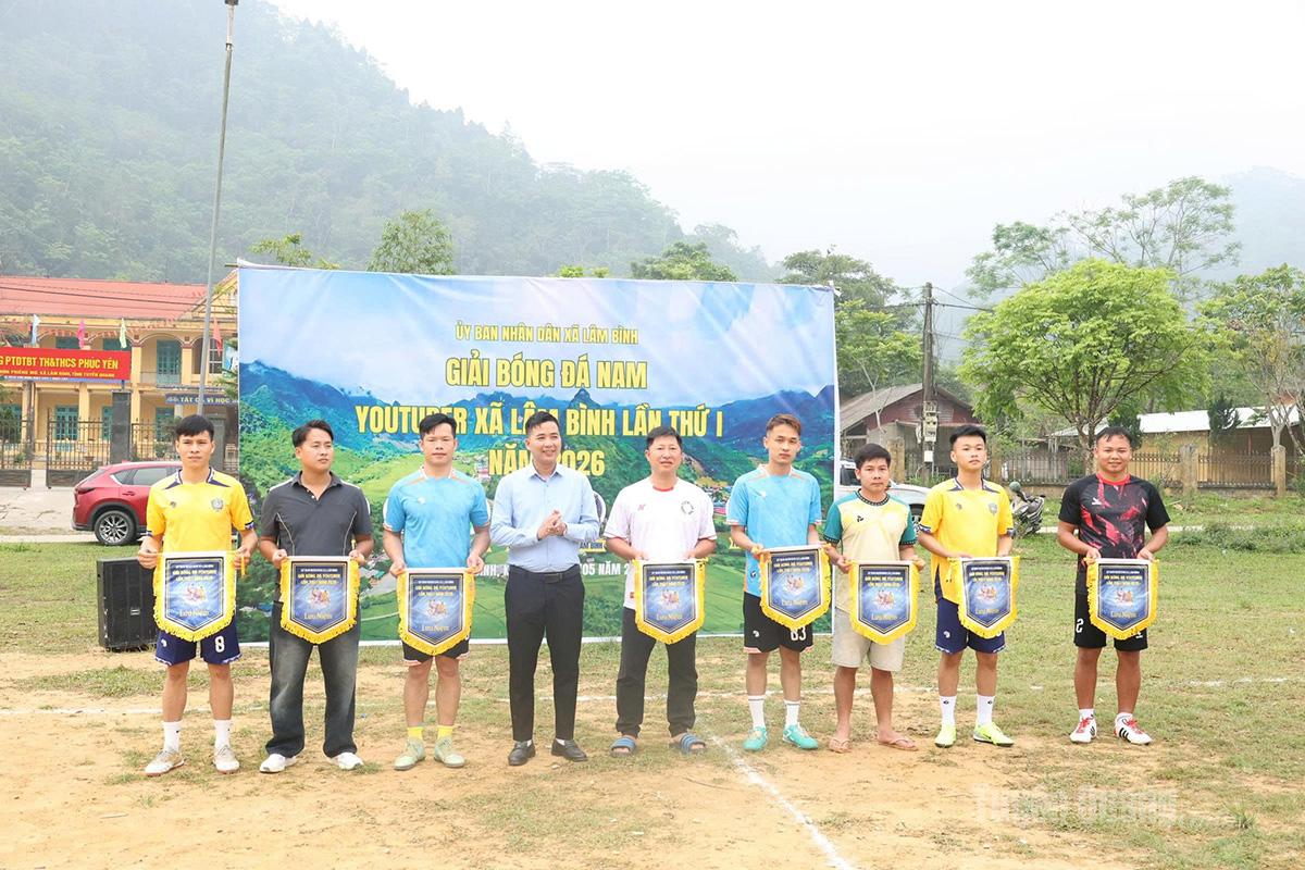 UBND xã Lâm Bình tổ chức Giải bóng đá nam YouTuber lần thứ I năm 2026.
