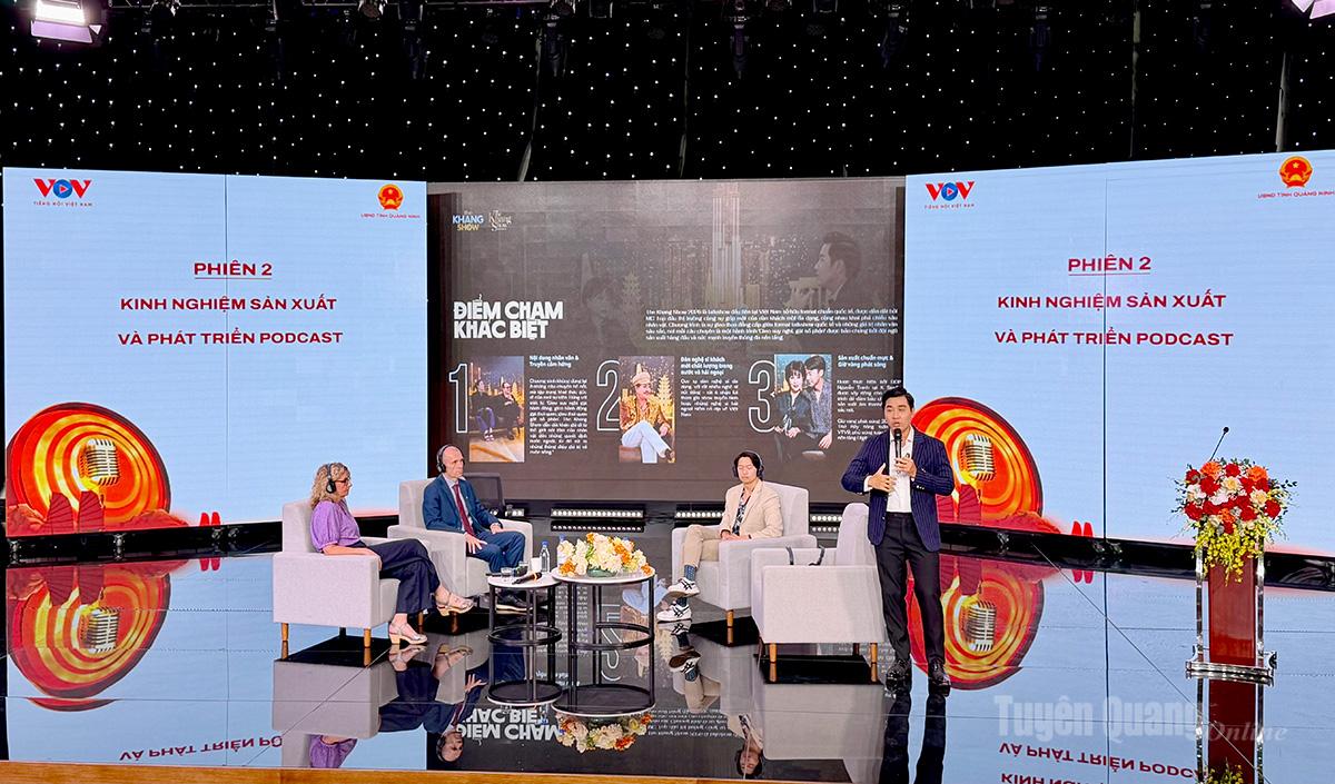 Các chuyên gia trong nước và quốc tế trao đổi về chủ đề phát triển Podcast.