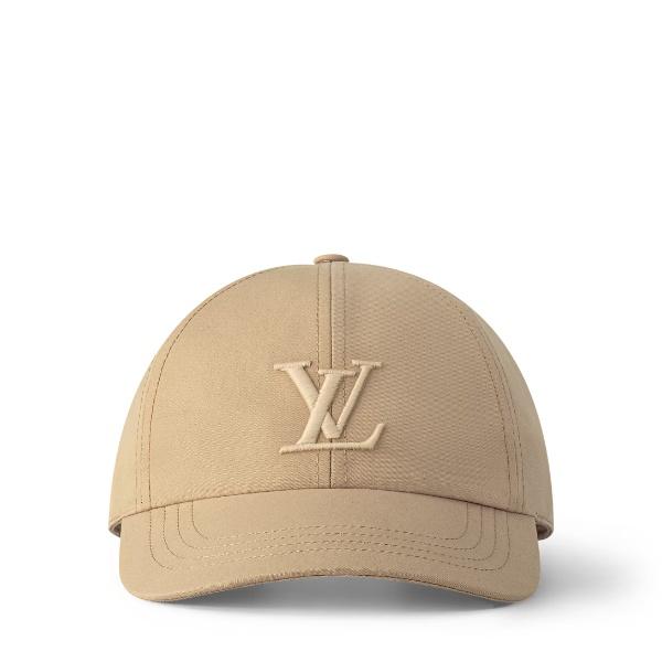 Only LV là một trong những thiết kế mũ lưỡi trai nổi bật của Maison