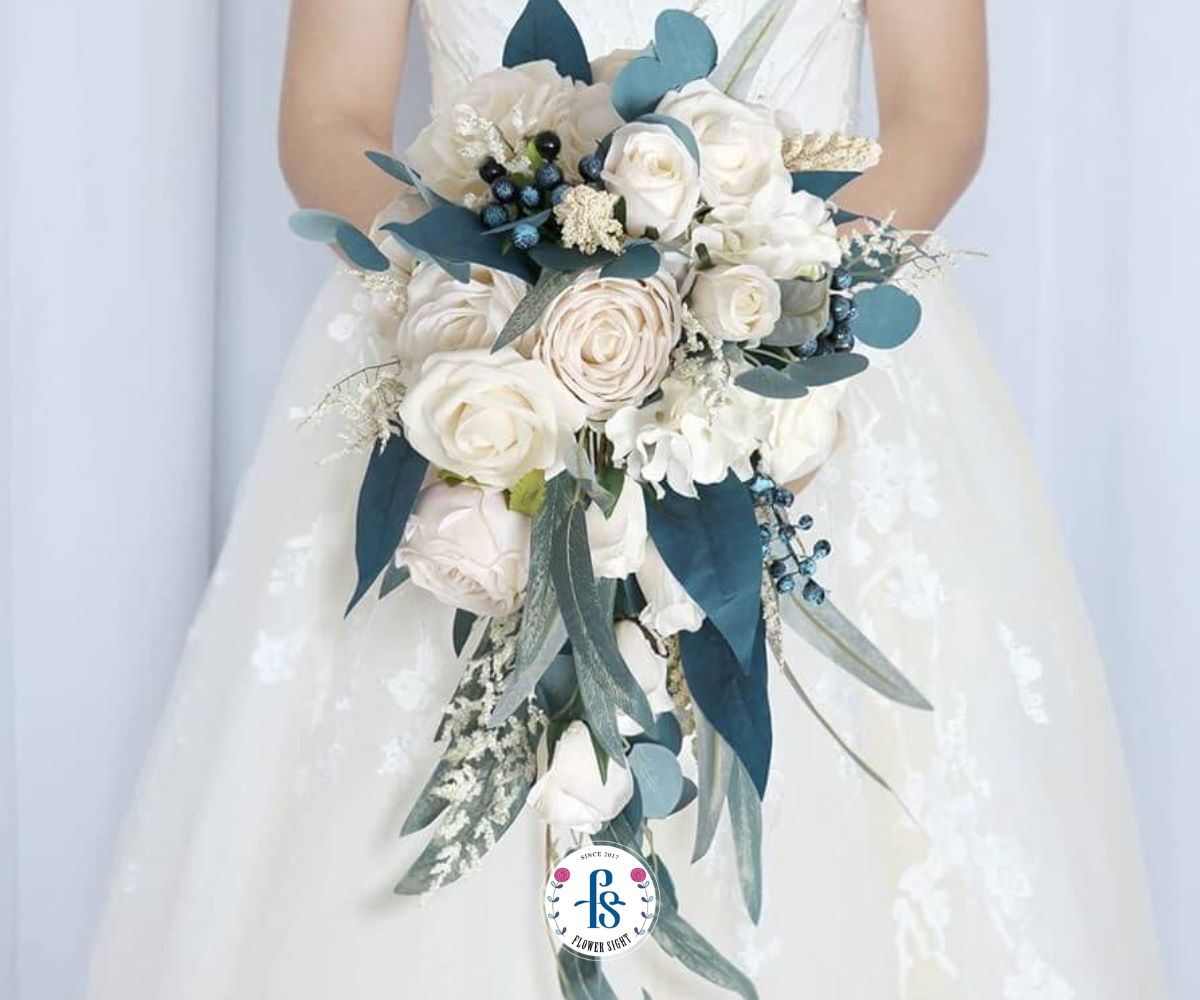 Bó hoa cưới dáng hoa suối dài