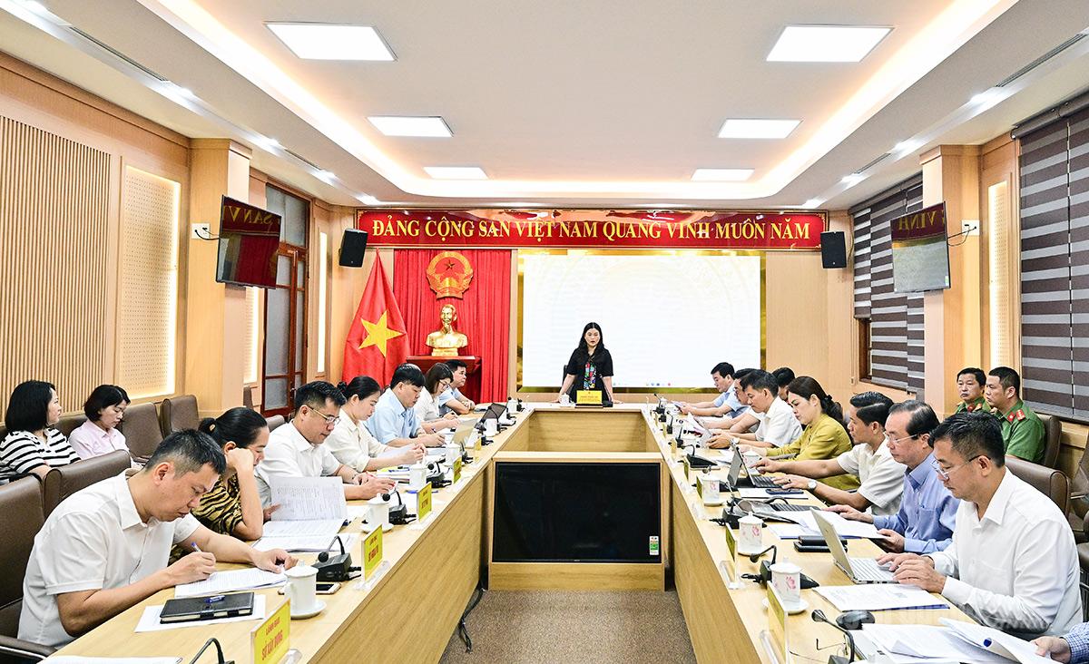 Toàn cảnh hội nghị.