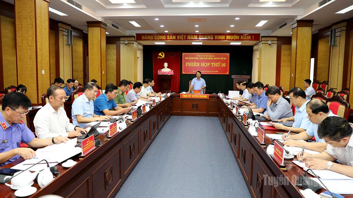 Quang cảnh phiên họp thứ 16 Ban Chỉ đạo phòng, chống tham nhũng, lãng phí, tiêu cực.