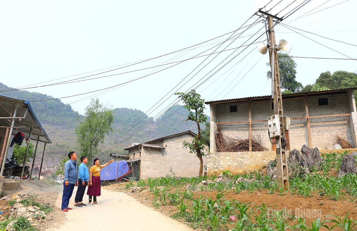 Hệ thống loa truyền thanh cơ sở góp phần đưa chính sách đến với nhân dân xã Thắng Mố.