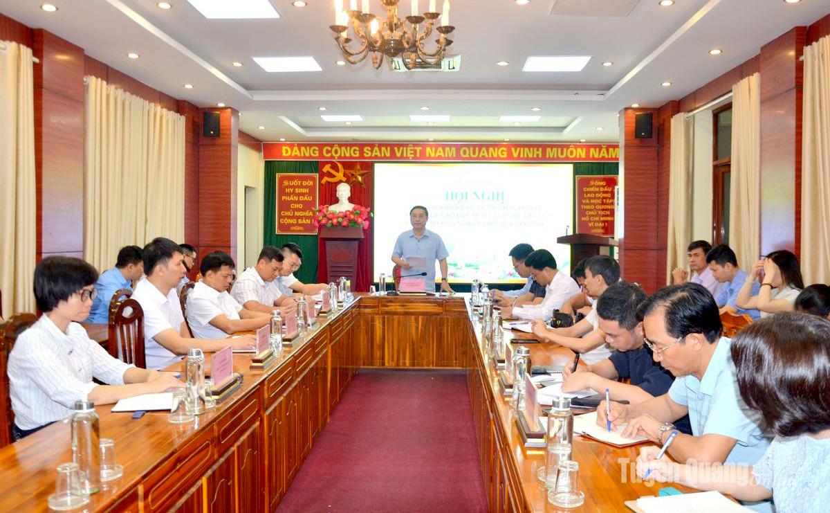 Toàn cảnh hội nghị.