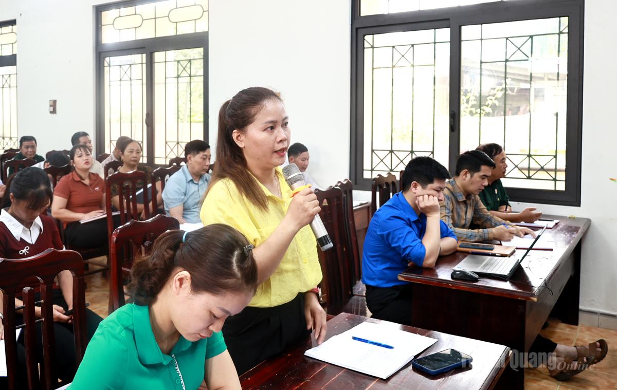 Cử tri xã Bình An nêu ý kiến.