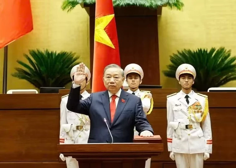 State President To Lam takes the oath. (Photo: VNA)