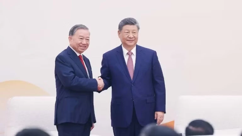 Tổng Bí thư, Chủ tịch nước Tô Lâm gặp gỡ thanh niên tham gia “Hành trình đỏ nghiên cứu, học tập”