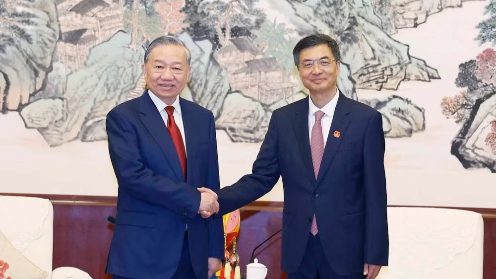 Tổng Bí thư, Chủ tịch nước Tô Lâm tiếp Bí thư Quảng Tây, Trung Quốc Trần Cương