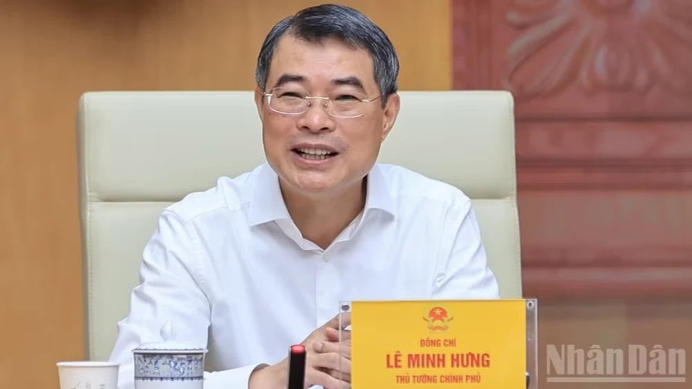 Ưu tiên nguồn lực, tăng tỷ trọng chi phát triển công nghệ chiến lược, công nghệ lõi