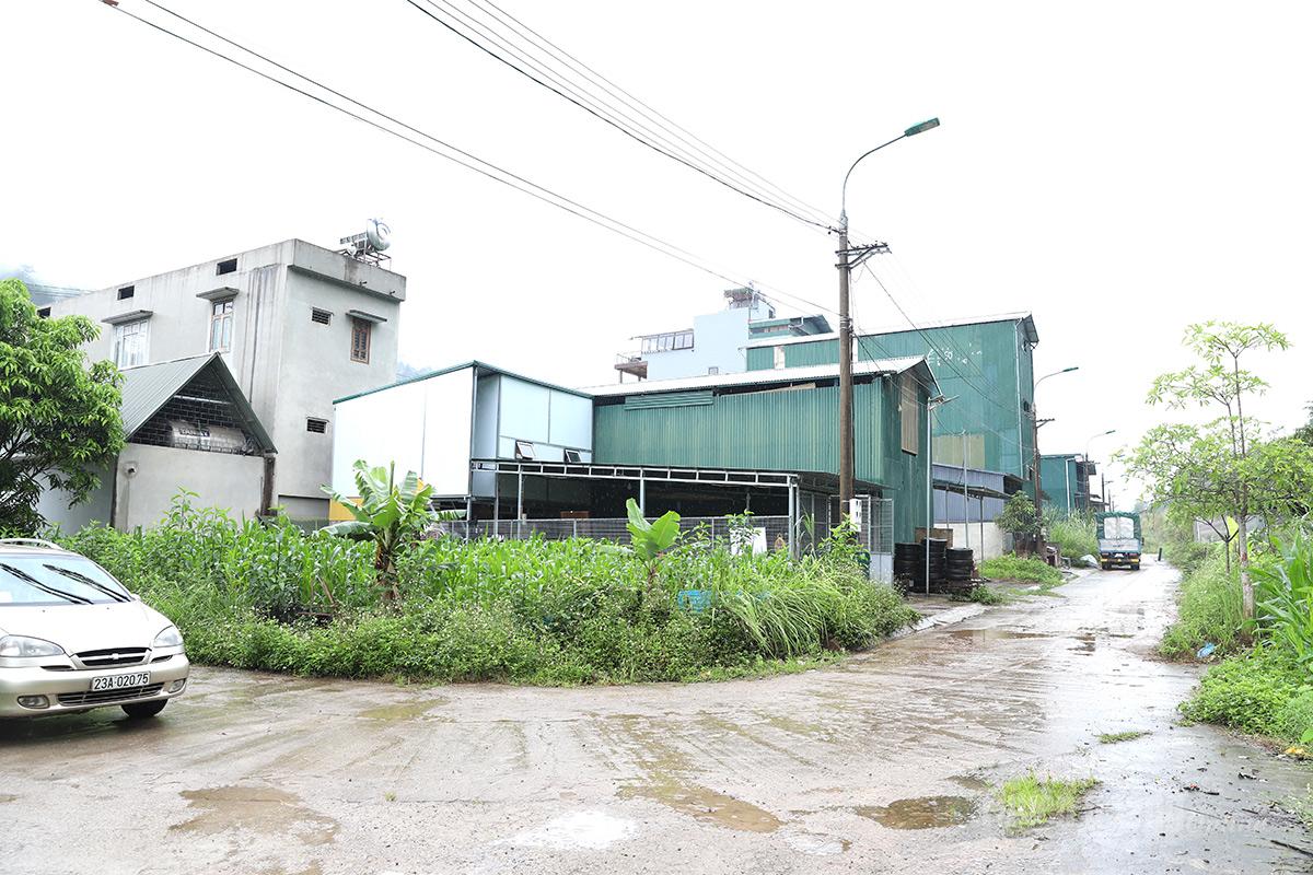 Dự án hạ tầng cơ sở khu vực tái định cư xây dựng đường cầu Mè - Công viên nước Hà Phương, thành phố Hà Giang cũ vướng mắc 3 hạng mục đầu tư nhiều năm nay.
