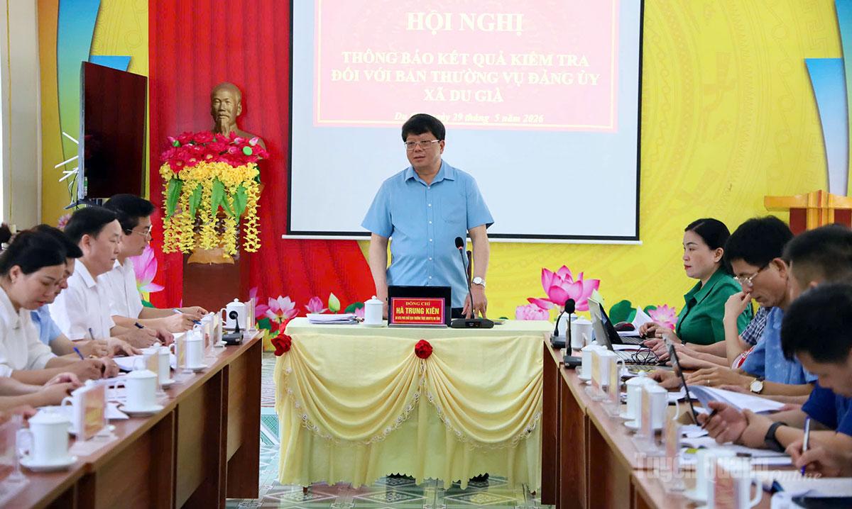 Đoàn kiểm tra, giám sát số 285 của Ban Thường vụ Tỉnh uỷ làm việc với Ban Thường vụ Đảng uỷ các xã Du Già.