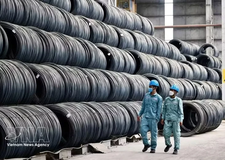 Hoa Phat Group set a new record in 2025 with a steel output of over 10 million tonnes, up 31% year-on-year. (Photo: VNA)