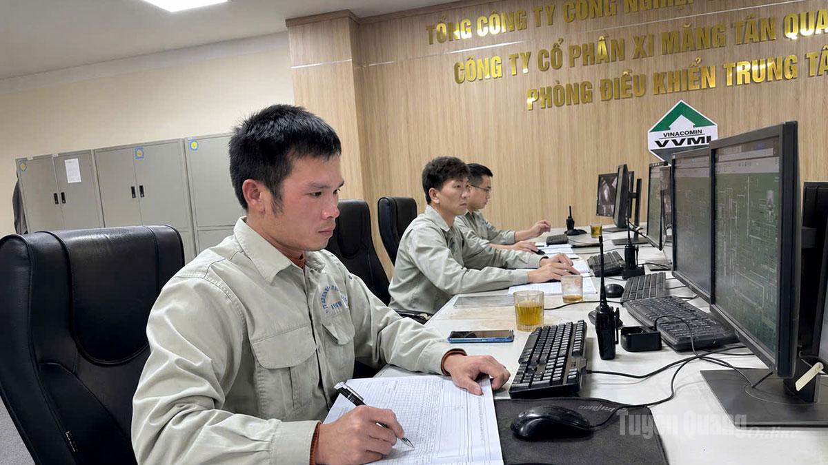 Công ty cổ phần xi măng Tân Quang đầu tư công nghệ thúc đẩy chuyển đổi số trong điều hành hoạt động doanh nghiệp.