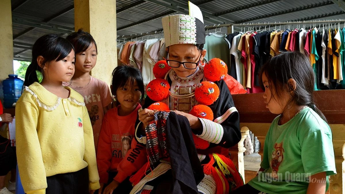 The embroidery craft has been passed down through many generations.