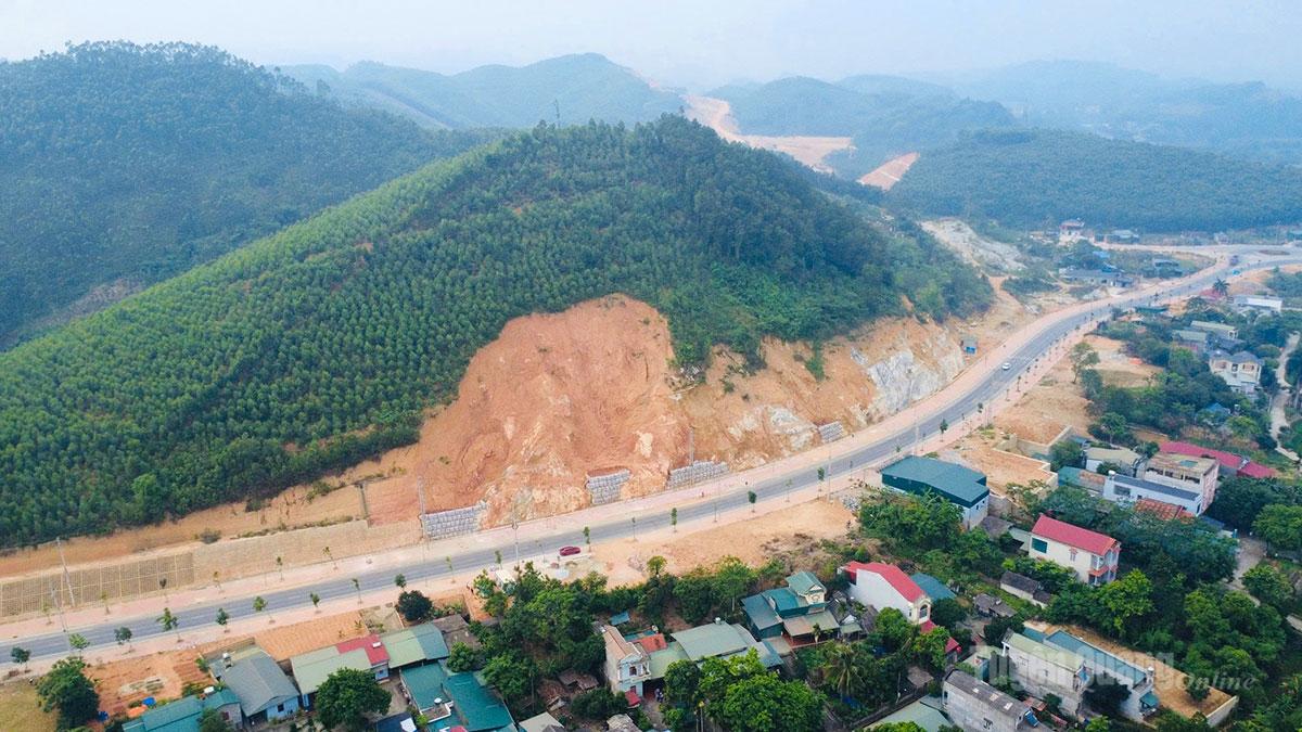 Tuyến đường tránh Sơn Dương đã xử lý xong các điểm sạt lở đảm bảo an toàn giao thông.