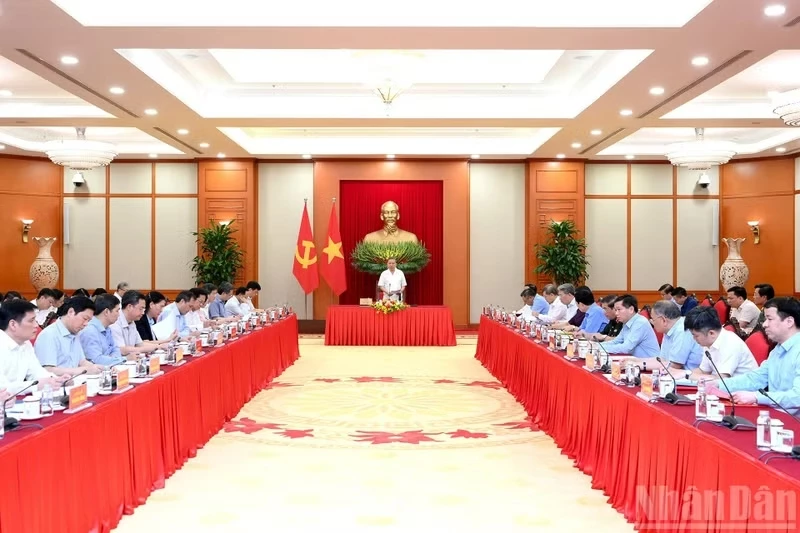 A view of the working session with the Party Central Committee’s Organisation Commission in Ha Noi on June 3, 2026. (Photo: nhandan.vn)