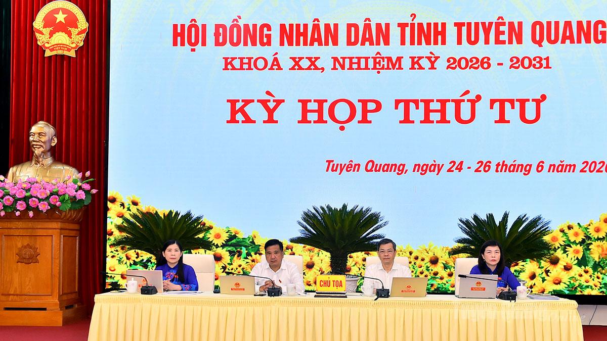 Phiên trù bị Kỳ họp thứ tư HĐND tỉnh Tuyên Quang khóa XX