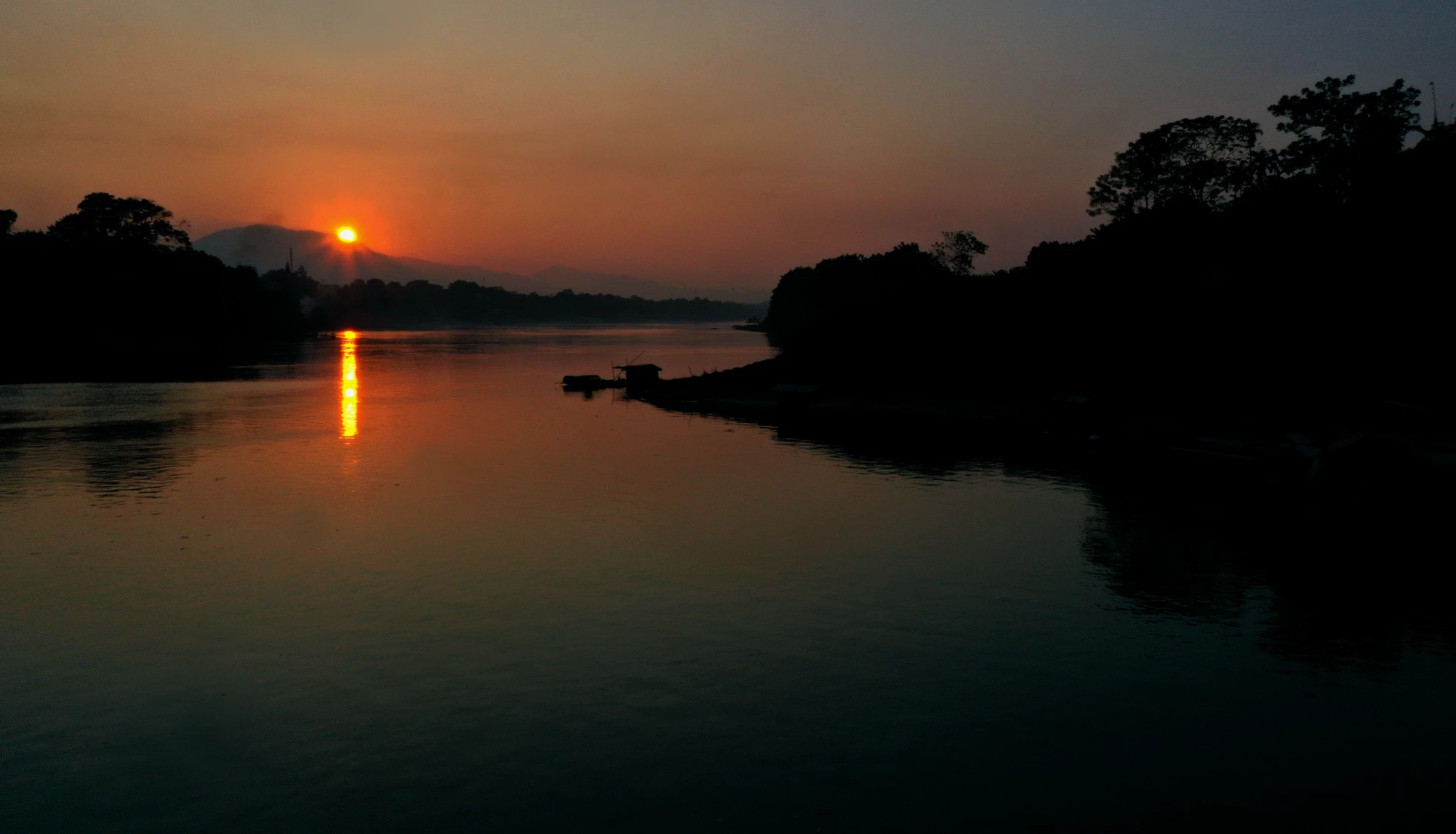 Chiều sông Lô