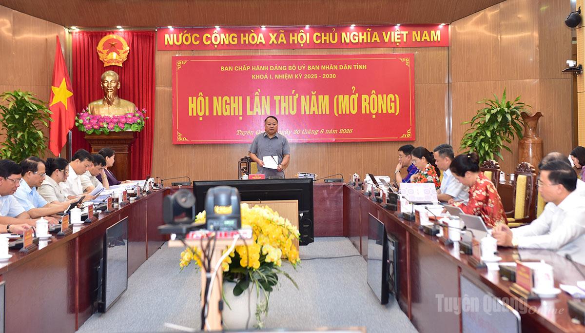 Quyết liệt hơn nữa trong lãnh đạo, chỉ đạo, nâng cao hiệu quả thực hiện nhiệm vụ