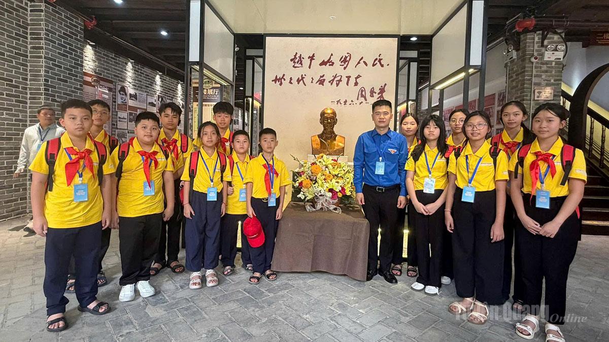 Đoàn thiếu nhi Tuyên Quang tham gia hành trình giao lưu quốc tế “Tay trong tay” thiếu nhi Việt Nam - Trung Quốc năm 2026.