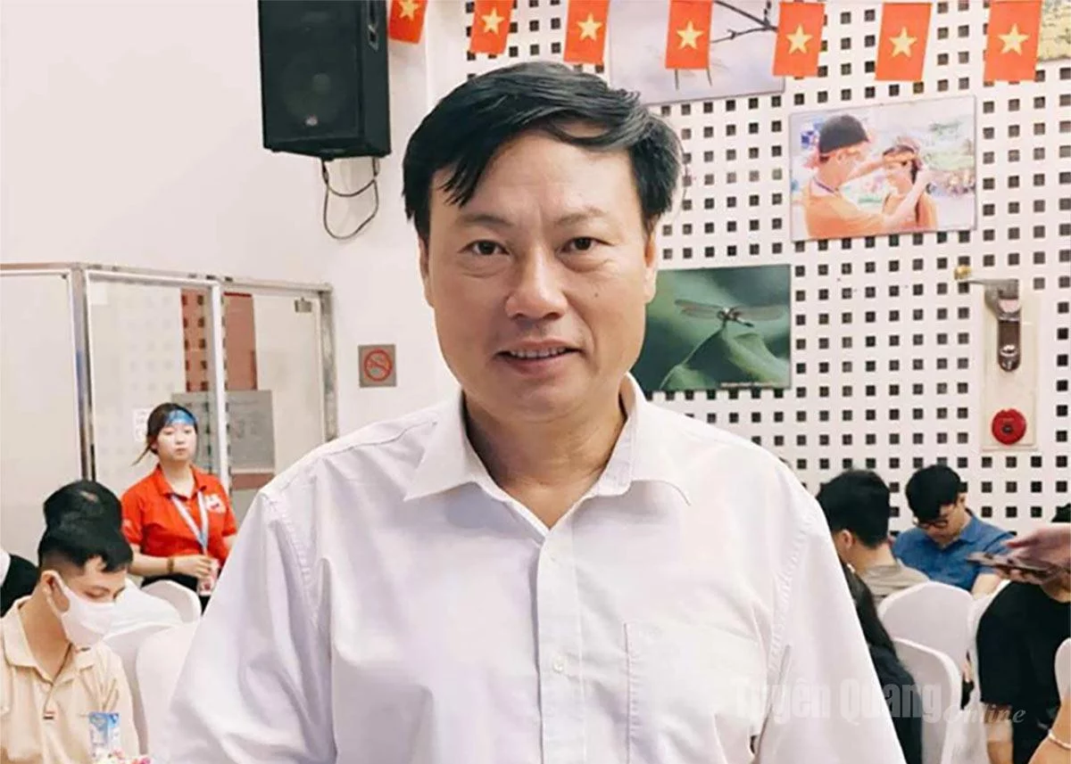 Thầy Đặng Ngọc Bắc, giáo viên Trường Tiểu học Đông Lợi, xã Trường Sinh 18 lần hiến máu.