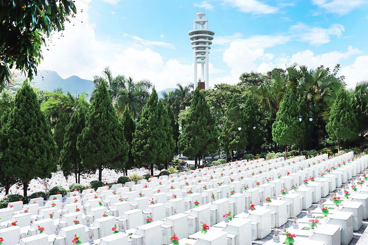 Today, the Vi Xuyen National Martyrs Cemetery is the final resting place of more than 1,900 individual martyr graves and one collective grave.