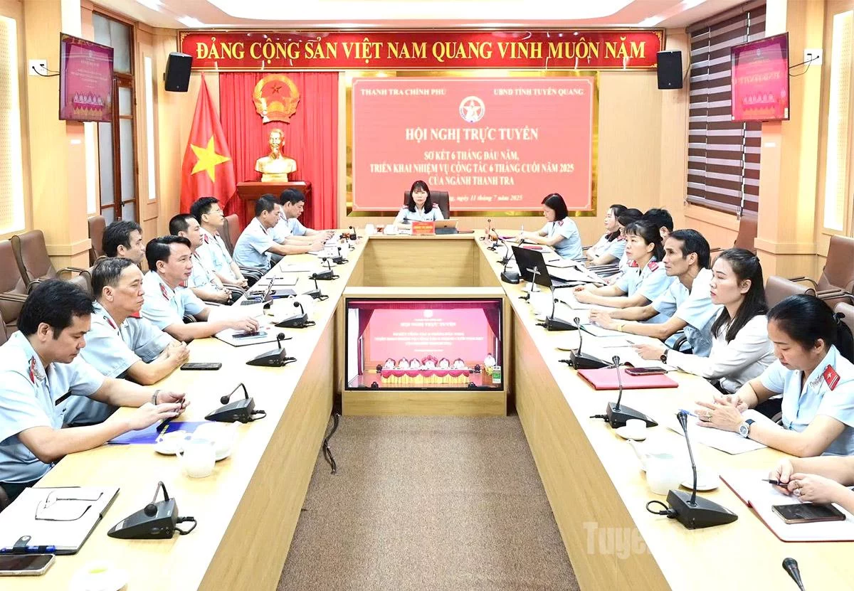 Các đại biểu tham dự hội nghị tại điểm cầu tỉnh Tuyên Quang.