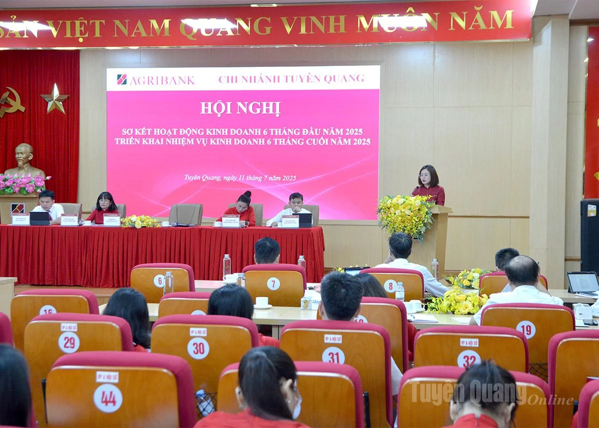 Agribank sơ kết hoạt động kinh doanh 6 tháng đầu năm.