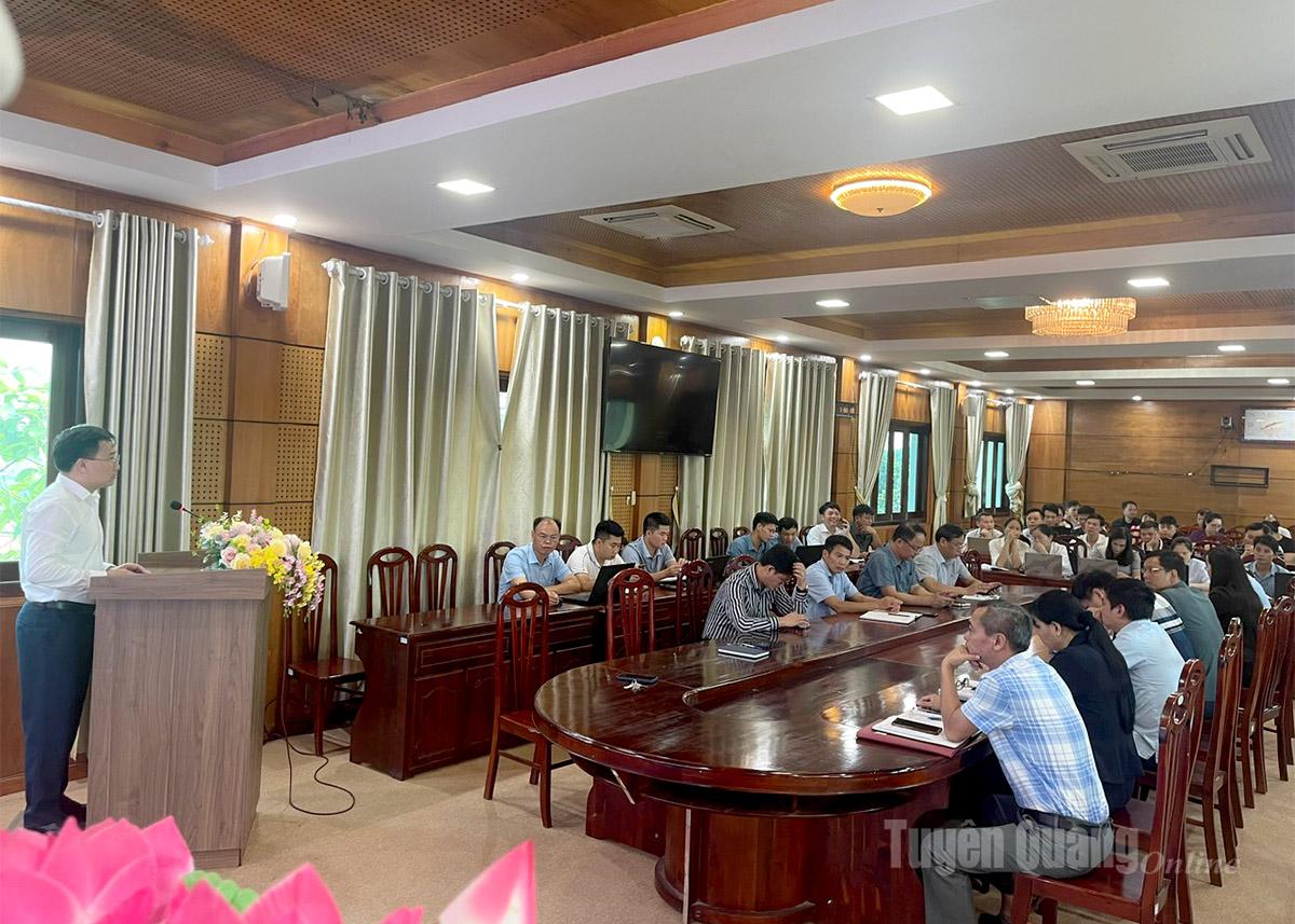 Học viên tham gia chương trình tập huấn tại điểm cầu Sở Nông nghiệp và Môi trường.