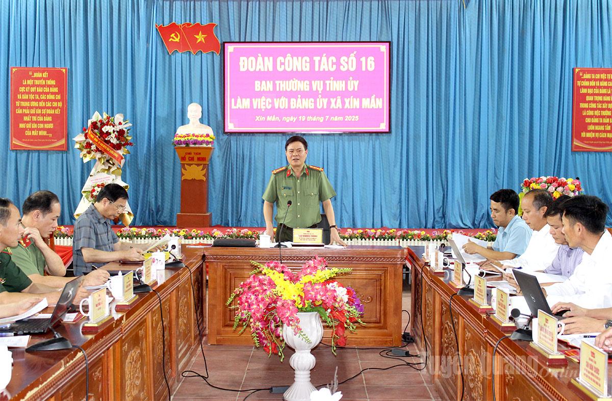 Đại tá Chu Quang Trung, Phó Giám đốc Công an tỉnh phát biểu tại buổi làm việc.