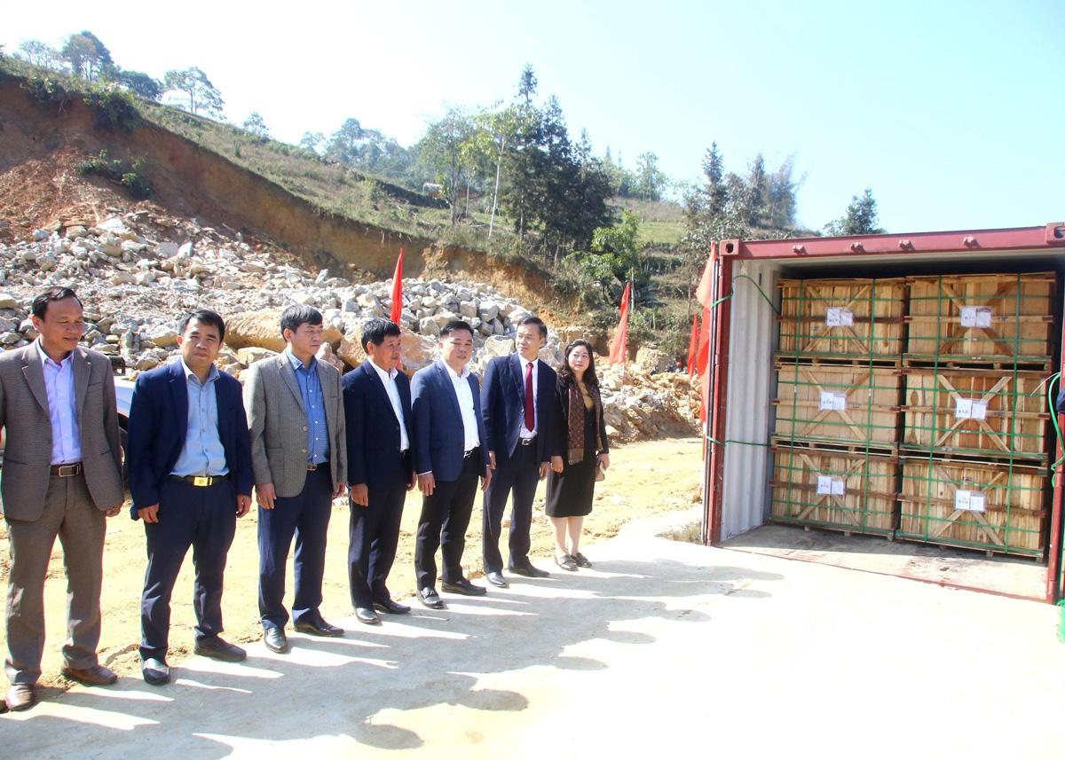 Xã Xín Mần đẩy mạnh hợp tác xuất khẩu củ cải muối sang thị trường Nhật Bản.