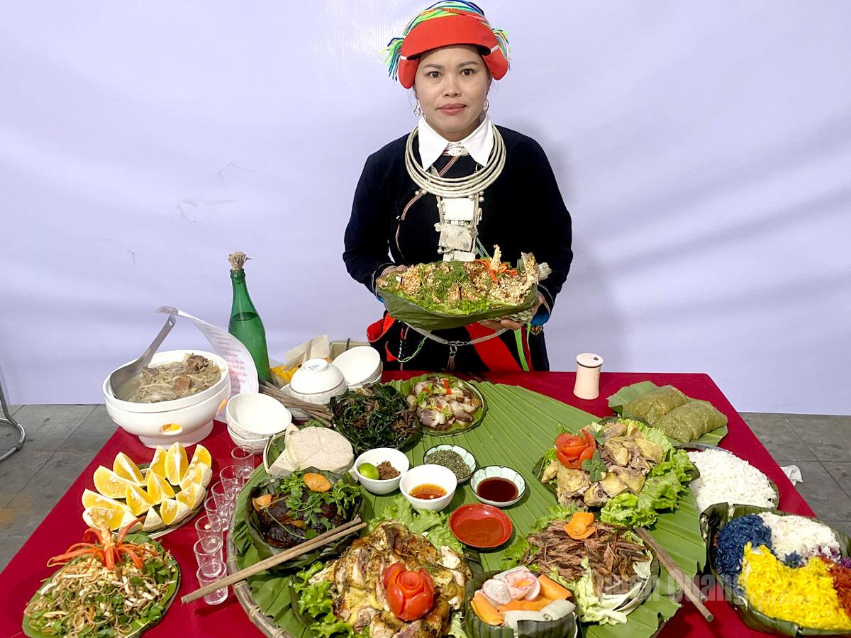 Món ngon dân tộc – thu hút khách du lịch cộng đồng.