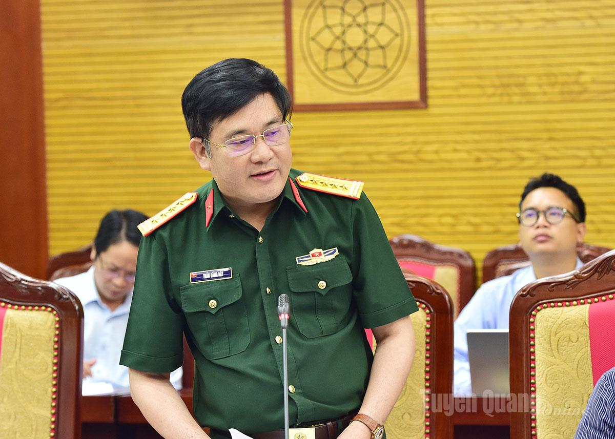 Đại diện nhà thầu phát biểu tại buổi làm việc.
