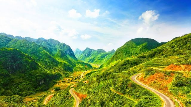 Địa hình tại Tuyên Quang mang vẻ đẹp mộc mạc, gần gũi thiên nhiên