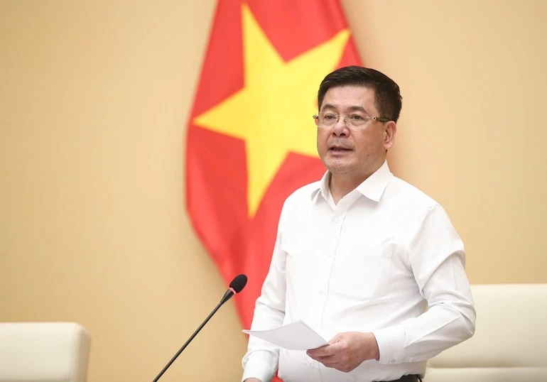 Bộ trưởng Công thương Nguyễn Hồng Diên phát biểu tại Hội nghị.