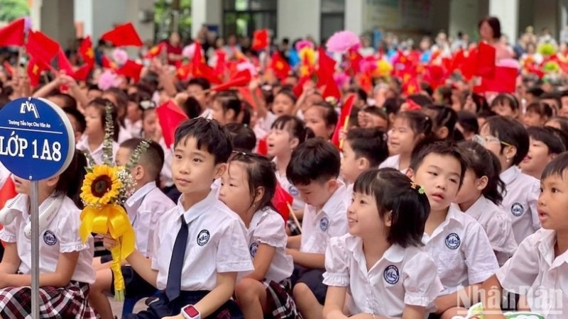 Học sinh lớp 1 Trường tiểu học Chu Văn An (Tây Hồ, Hà Nội) trong lễ khai giảng ngày 5/9/2025. (Ảnh: DUY LONG)

