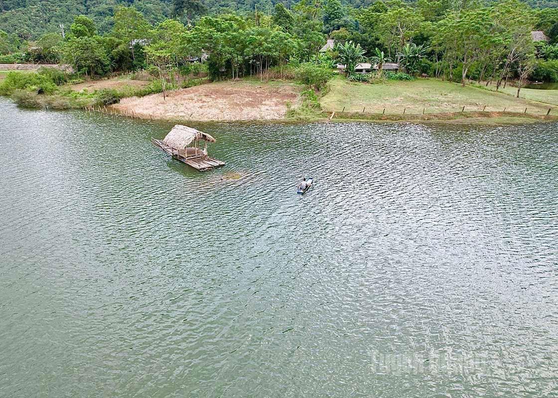 The poetic scenery of Noong lake.