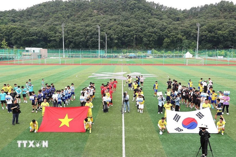 At the opening ceremony (Photo: VNA)