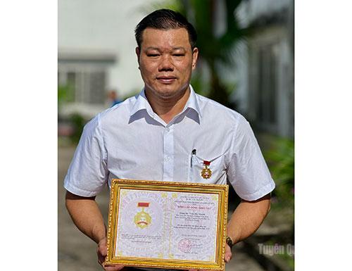 Anh Trần Đắc Khanh.